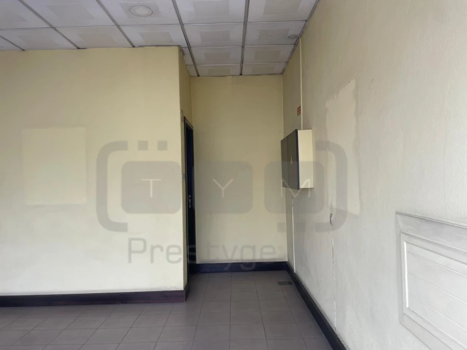 Loja para Arrendamento em São João Baptista e Santa Maria dos Olivais Foto 1