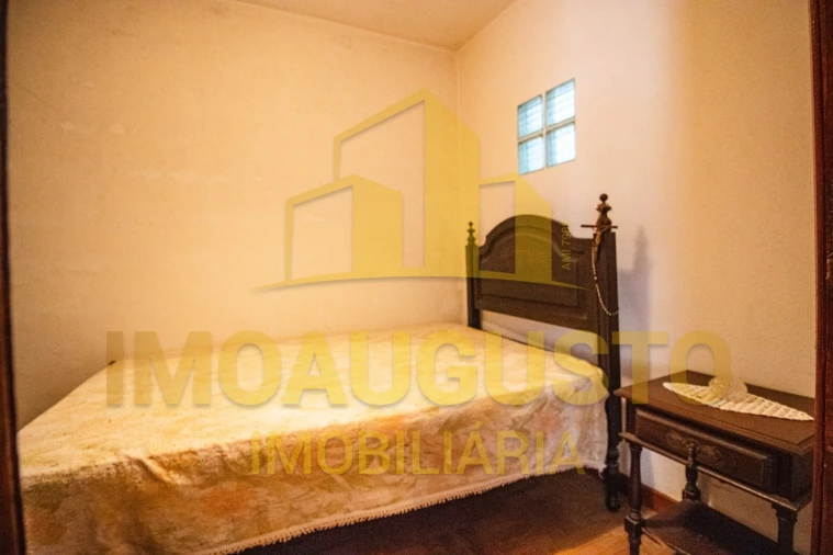 Moradia T3 para Venda em Pala Foto 8