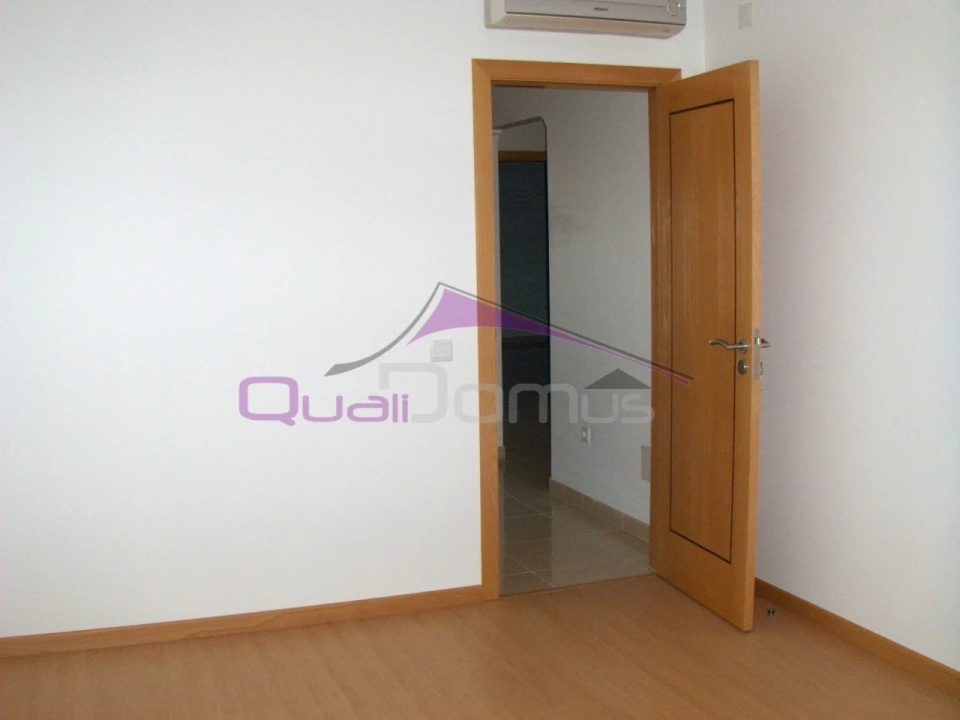 Apartamento T3 para Venda em Nossa Sra de Fatima Foto 10