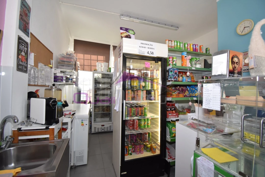 Loja para Venda em Vila Nova da Barquinha Foto 8