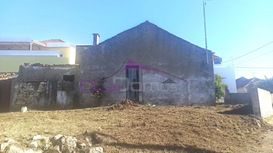 Moradia para Venda em Torres Novas (São Pedro), Lapas e Ribeira Branca