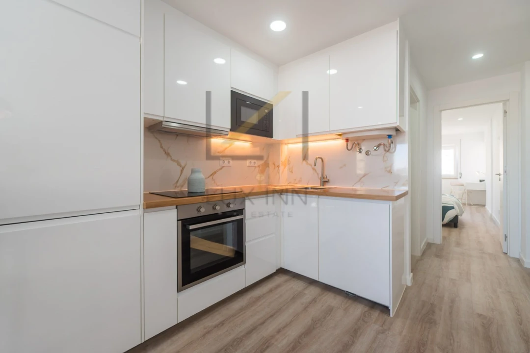 Apartamento T1 para Venda em Venteira Foto 9