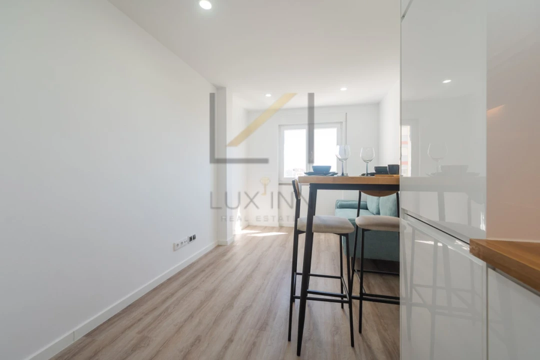 Apartamento T1 para Venda em Venteira Foto 13