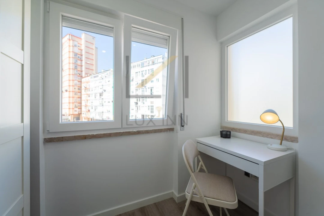 Apartamento T1 para Venda em Venteira Foto 26