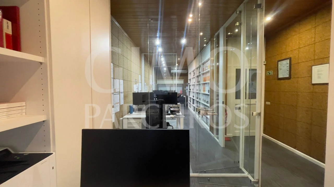 Loja para Venda em Oliveira do Bairro Foto 3