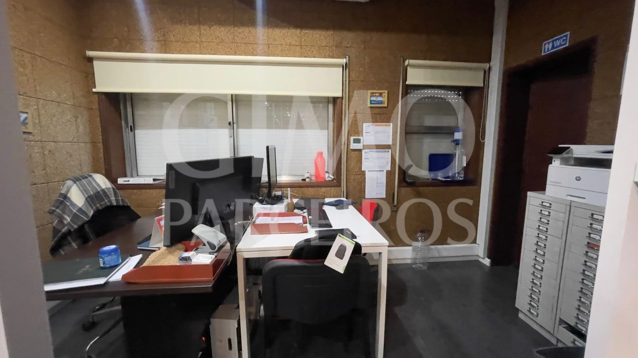 Loja para Venda em Oliveira do Bairro Foto 4