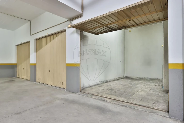 Apartamento T3 para Venda em Mina de Água Foto 18