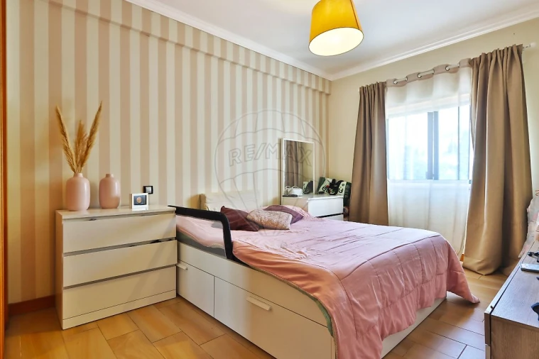 Apartamento T3 para Venda em Mina de Água Foto 12