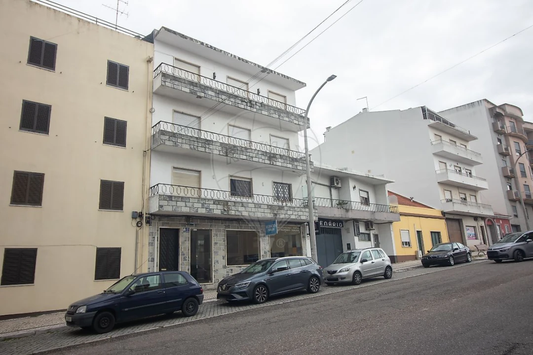 Loja para Arrendamento em Cartaxo e Vale da Pinta Foto 1