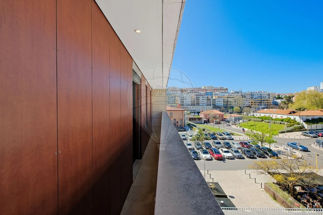 Apartamento T2 para Venda em Algés, Linda-A-Velha e Cruz Quebrada-Dafundo Foto 14