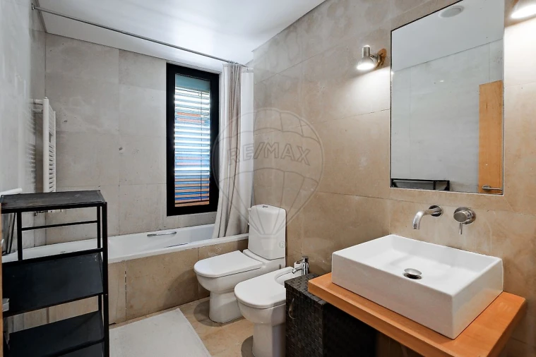 Apartamento T2 para Venda em Algés, Linda-A-Velha e Cruz Quebrada-Dafundo Foto 15