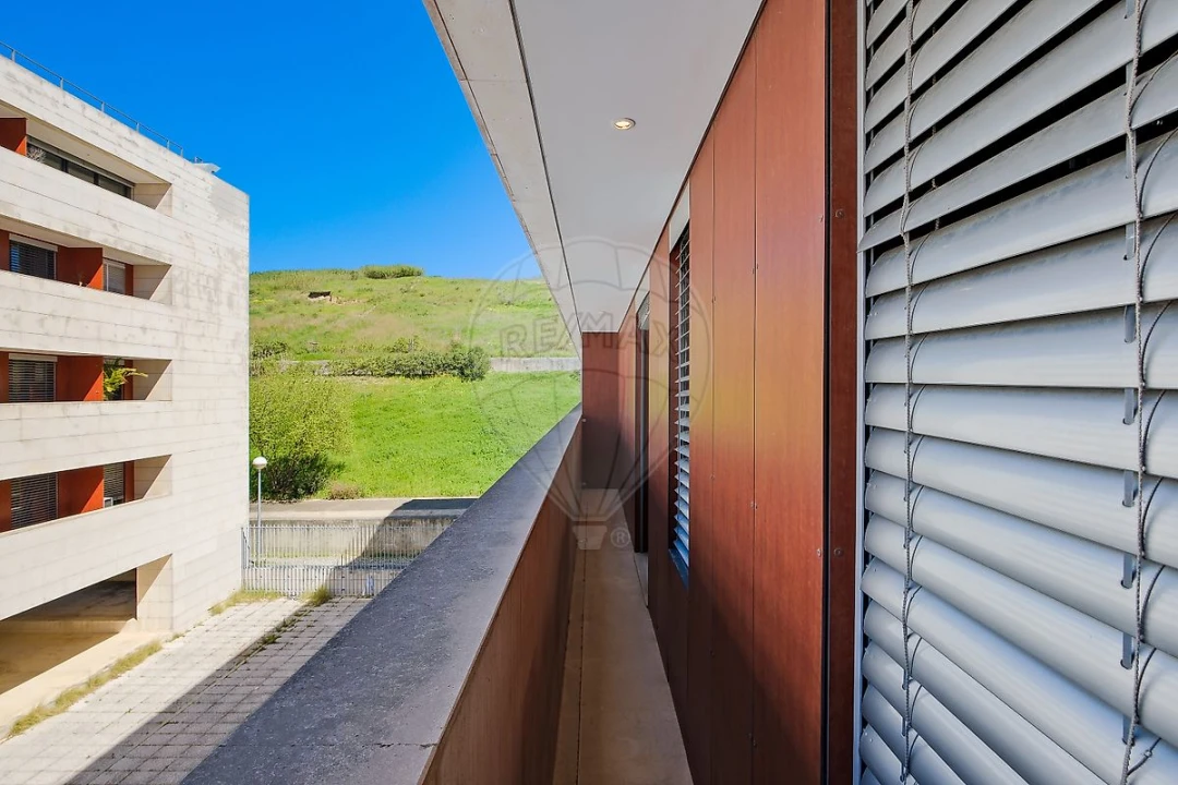 Apartamento T2 para Venda em Algés, Linda-A-Velha e Cruz Quebrada-Dafundo Foto 12