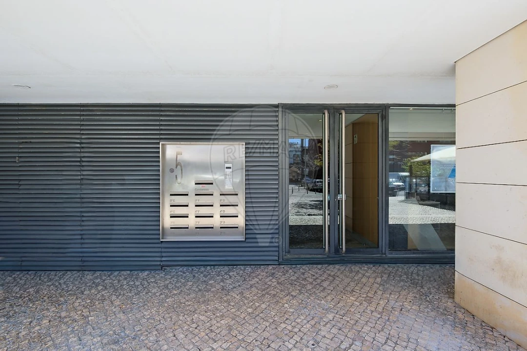 Apartamento T2 para Venda em Algés, Linda-A-Velha e Cruz Quebrada-Dafundo Foto 29