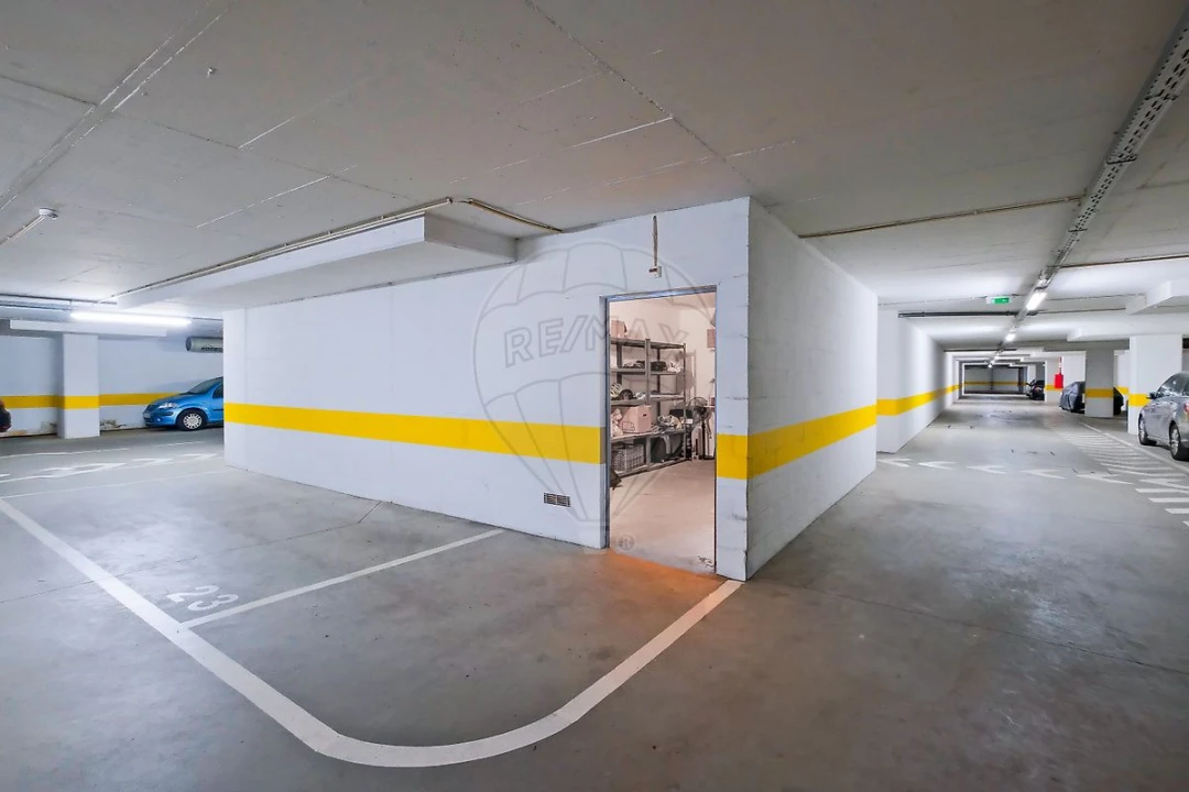 Apartamento T2 para Venda em Algés, Linda-A-Velha e Cruz Quebrada-Dafundo Foto 28