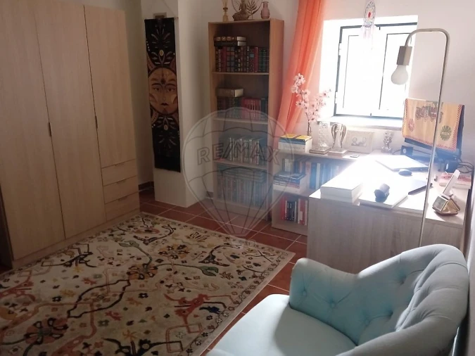 Moradia T3 para Venda em Freixial e Juncal do Campo Foto 4