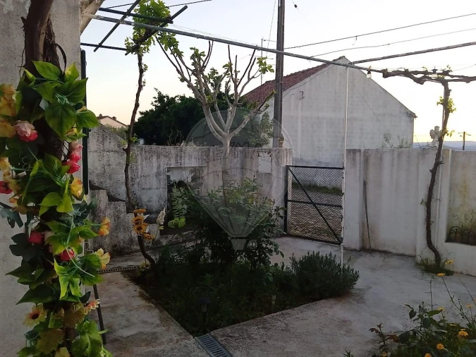 Moradia T3 para Venda em Freixial e Juncal do Campo Foto 30