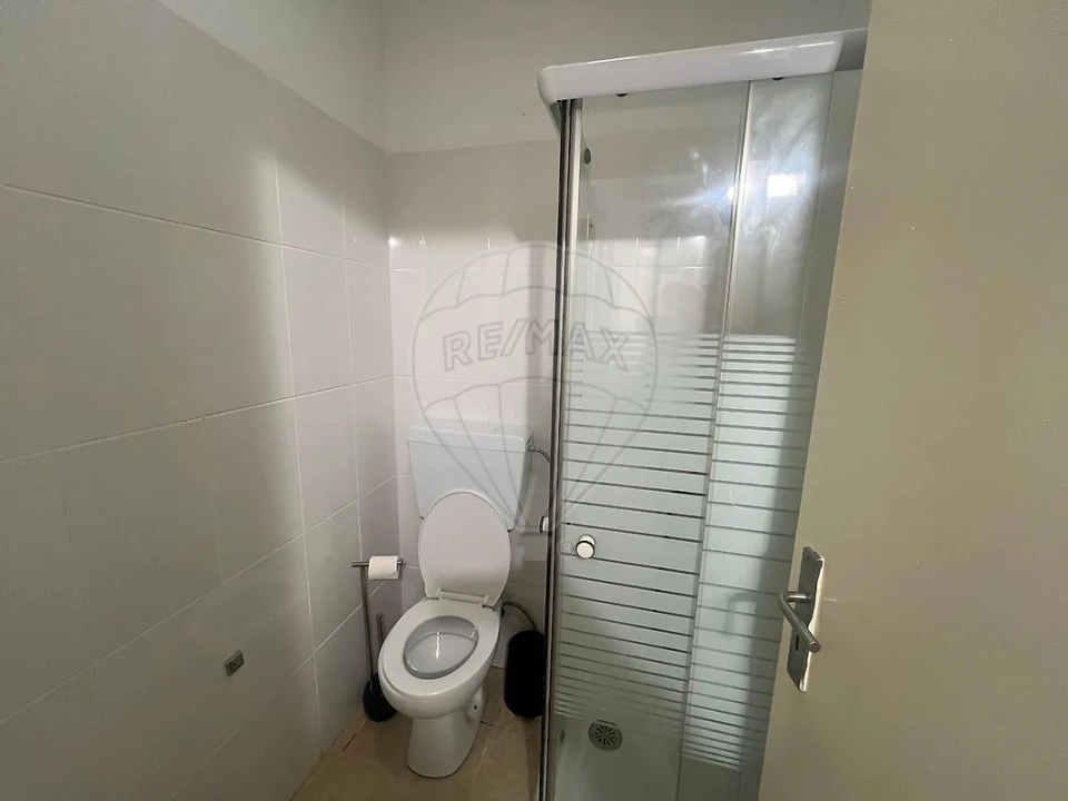 Loja para Venda em Espinho Foto 16