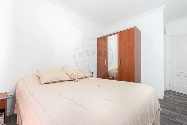Apartamento T3 para Venda em Carregado e Cadafais Foto 20