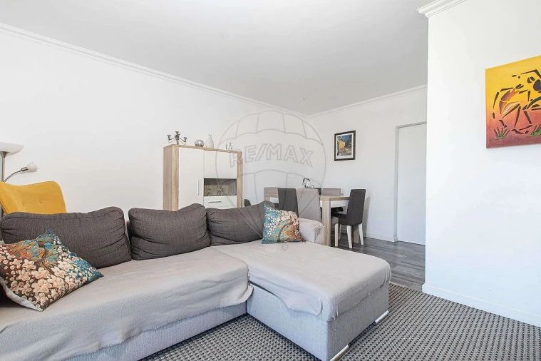 Apartamento T3 para Venda em Carregado e Cadafais Foto 9