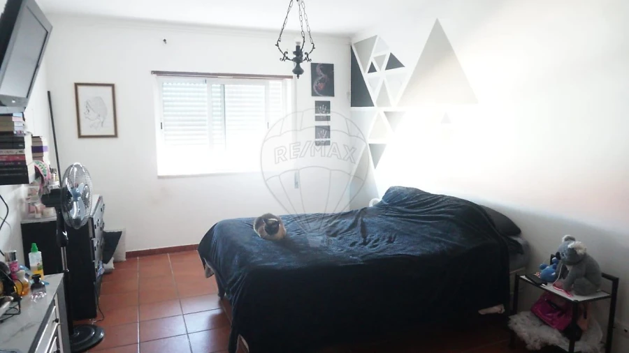 Apartamento T2 para Venda em Aveiras de Cima Foto 26