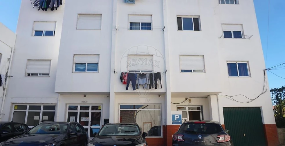 Apartamento T2 para Venda em Aveiras de Cima Foto 6