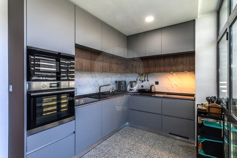 Apartamento T3 para Venda em Mina de Água Foto 32