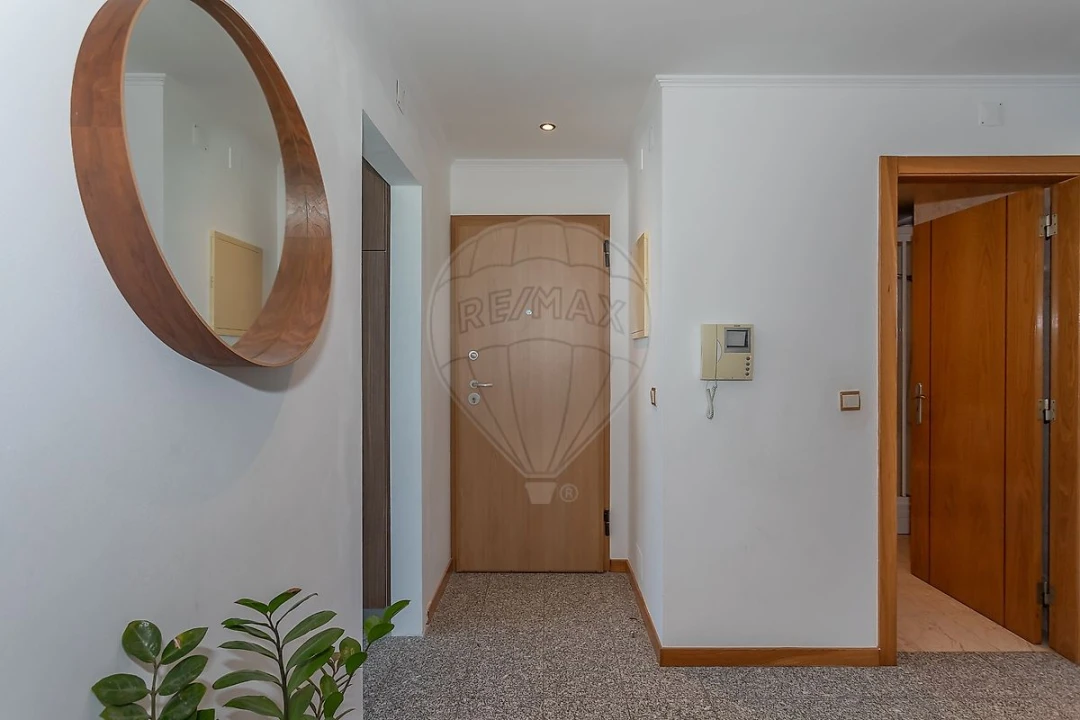 Apartamento T3 para Venda em Mina de Água Foto 9