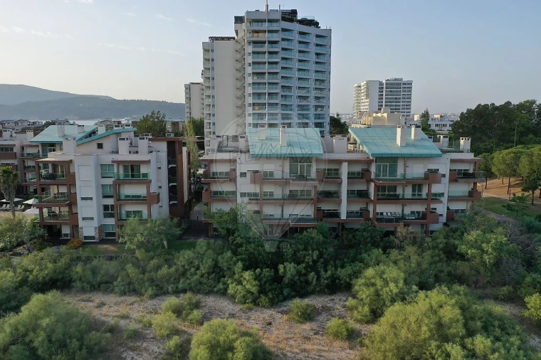 Apartamento T3 para Venda em Carvalhal Foto 22