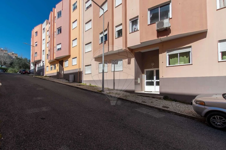 Apartamento T2 para Venda em Alverca do Ribatejo e Sobralinho Foto 5