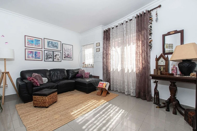 Apartamento T2 para Venda em Alverca do Ribatejo e Sobralinho Foto 12
