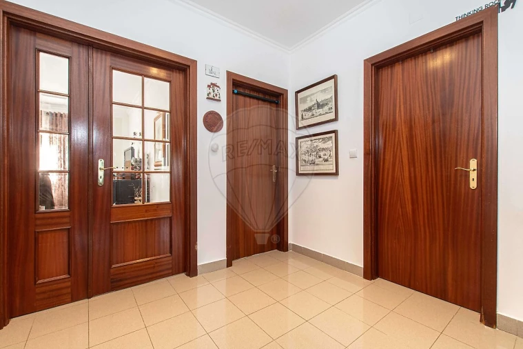 Apartamento T2 para Venda em Alverca do Ribatejo e Sobralinho Foto 11