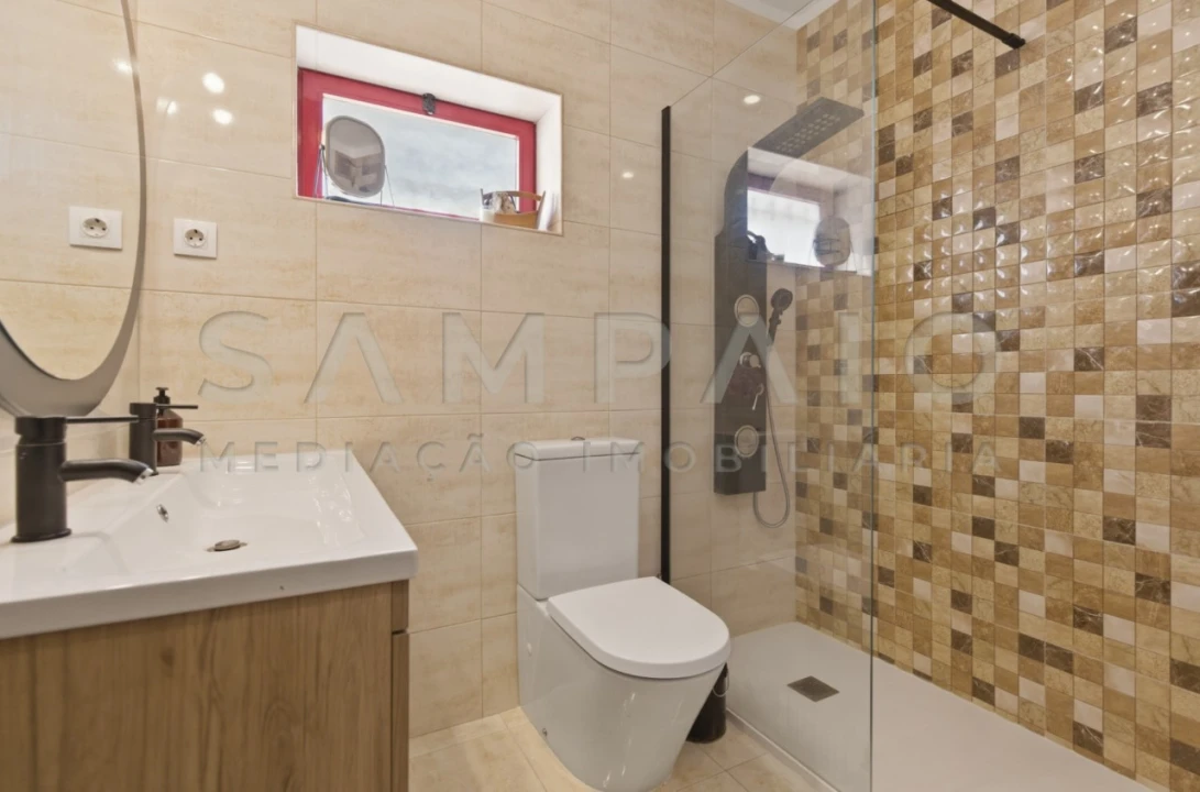 Apartamento T2 para Venda em Fânzeres e São Pedro da Cova Foto 20