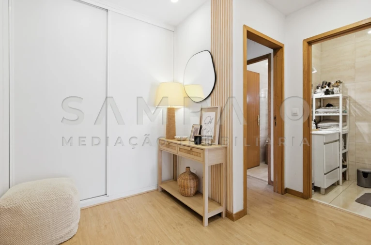 Apartamento T2 para Venda em Fânzeres e São Pedro da Cova Foto 13