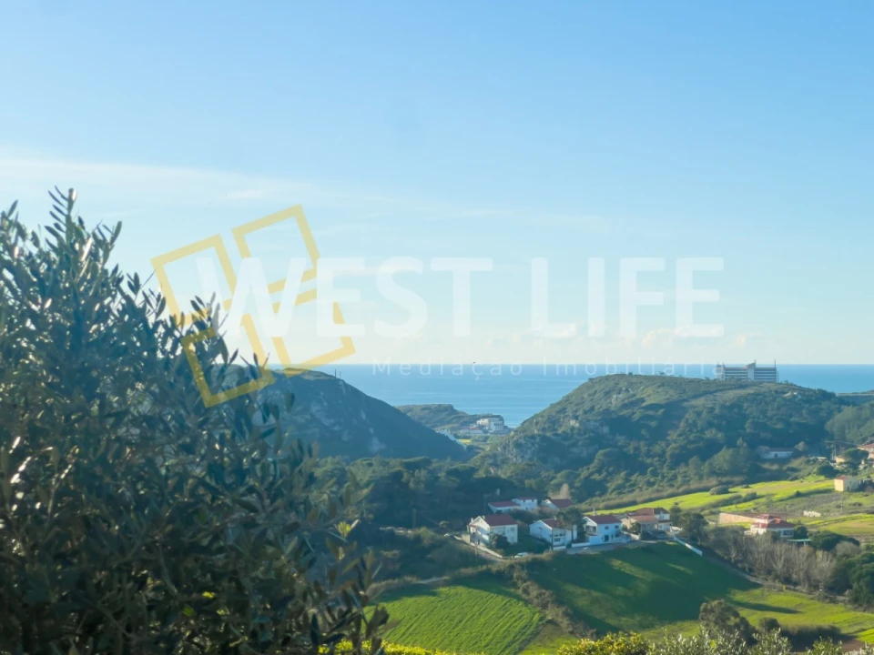 Moradia T4 para Venda em A dos Cunhados e Maceira Foto 2