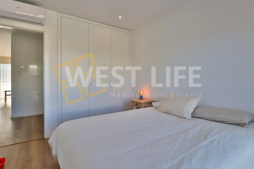 Apartamento T2 para Venda em Santo Isidoro Foto 14