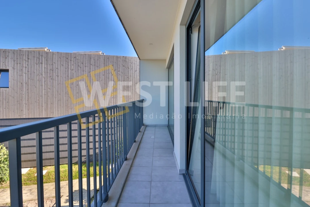 Apartamento T2 para Venda em Santo Isidoro Foto 17