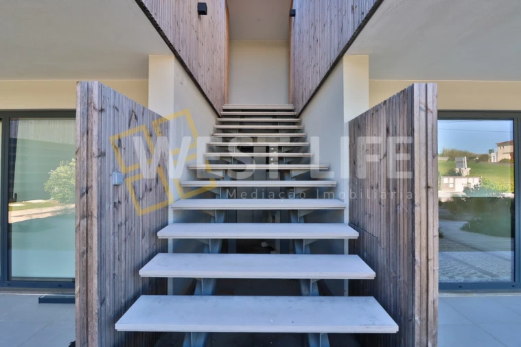 Apartamento T2 para Venda em Santo Isidoro Foto 19