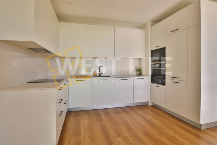 Apartamento T2 para Venda em Santo Isidoro Foto 8