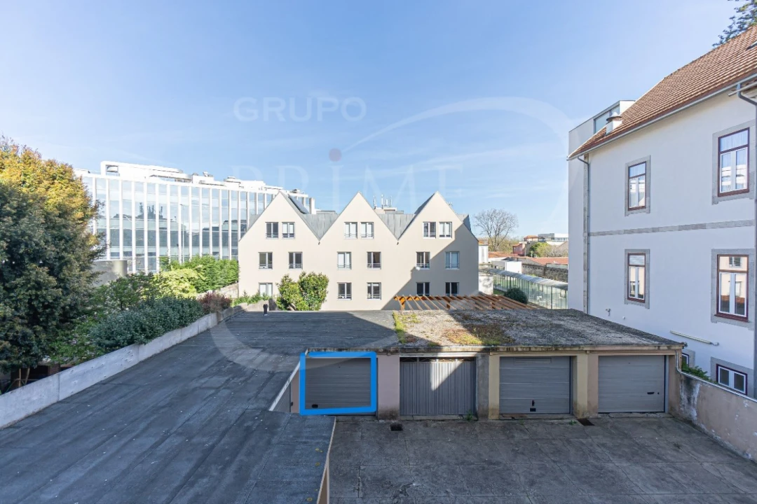 Apartamento T3 para Arrendamento em Aldoar, Foz do Douro e Nevogilde Foto 6