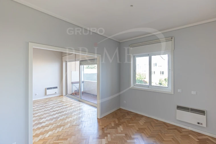 Apartamento T3 para Arrendamento em Aldoar, Foz do Douro e Nevogilde Foto 26