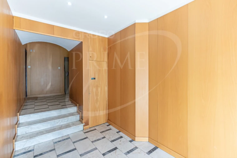 Apartamento T3 para Arrendamento em Aldoar, Foz do Douro e Nevogilde Foto 32