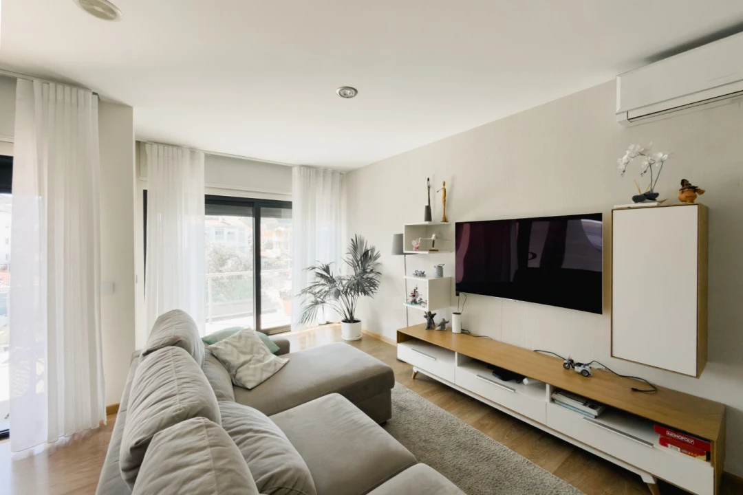 Apartamento T4 para Venda em Castanheira do Ribatejo e Cachoeiras Foto 3