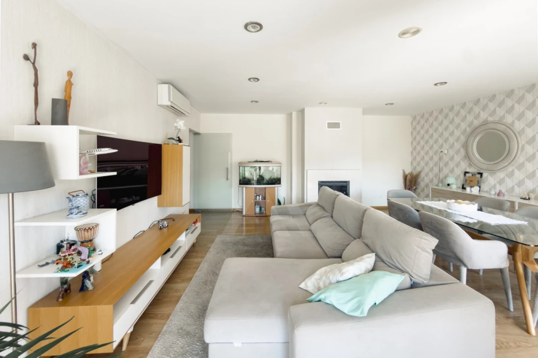 Apartamento T4 para Venda em Castanheira do Ribatejo e Cachoeiras Foto 5