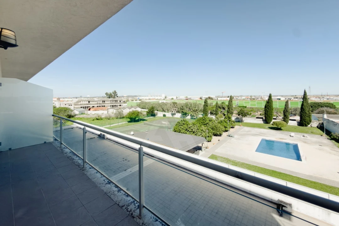 Apartamento T4 para Venda em Castanheira do Ribatejo e Cachoeiras Foto 28