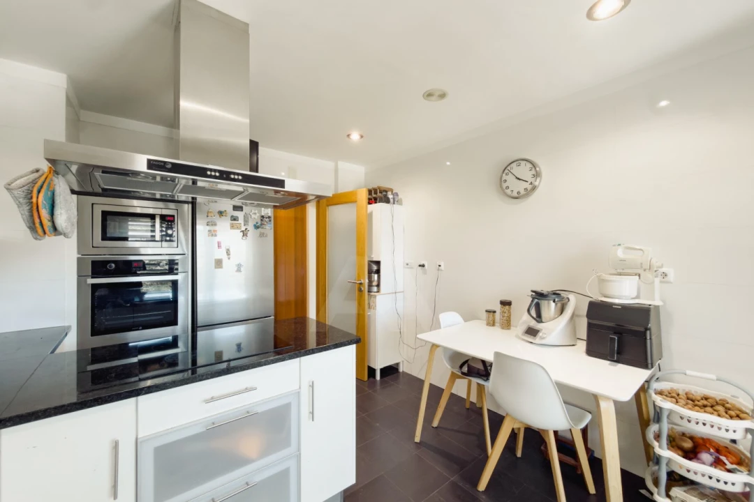 Apartamento T4 para Venda em Castanheira do Ribatejo e Cachoeiras Foto 11