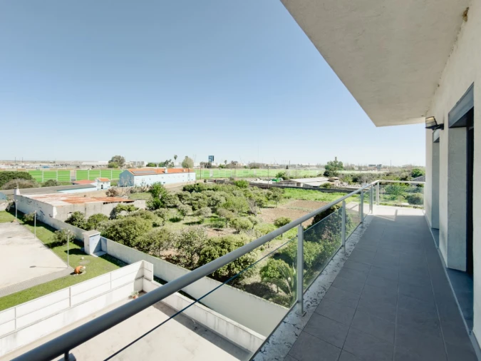 Apartamento T4 para Venda em Castanheira do Ribatejo e Cachoeiras Foto 19