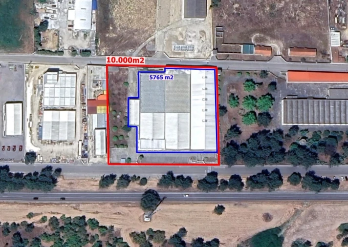 Armazém para Venda em Muge Foto 1