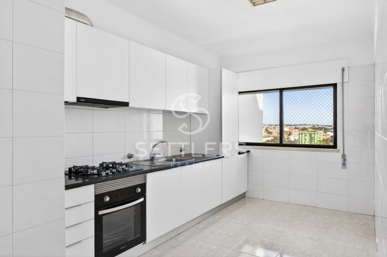 Apartamento T3 para Venda em Cascais e Estoril Foto 6