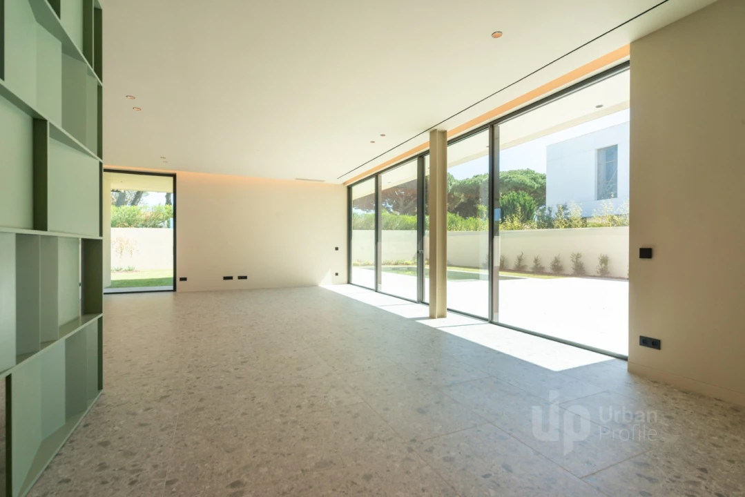 Moradia T5 para Venda em Cascais e Estoril Foto 1