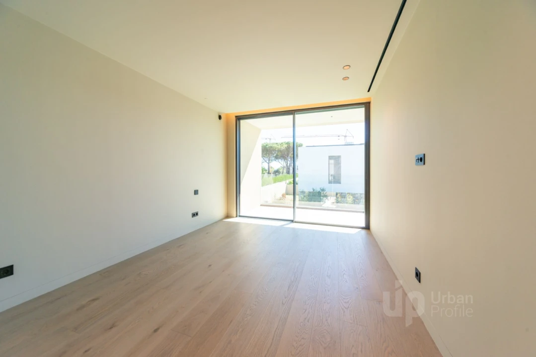 Moradia T5 para Venda em Cascais e Estoril Foto 10